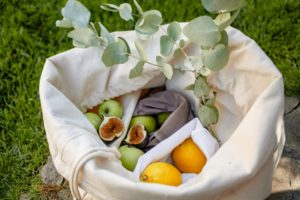 Figs fruit in a pouch